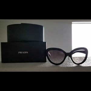 Women's Prada Cat Eye Sunglasses EUC Plum Gradient